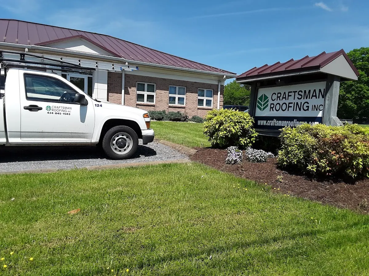 Quality Ice Dam Removal by experienced craftsmen in Downtown Durham